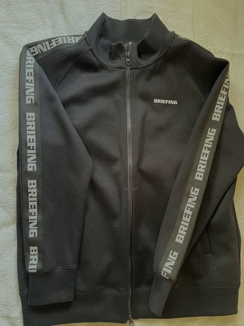 ブリーフィング　ブラックジップアップジャケットL