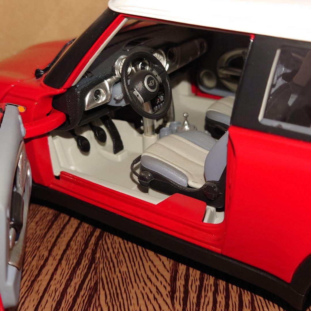 ミニチャンプス　1/18　ミニクーパー