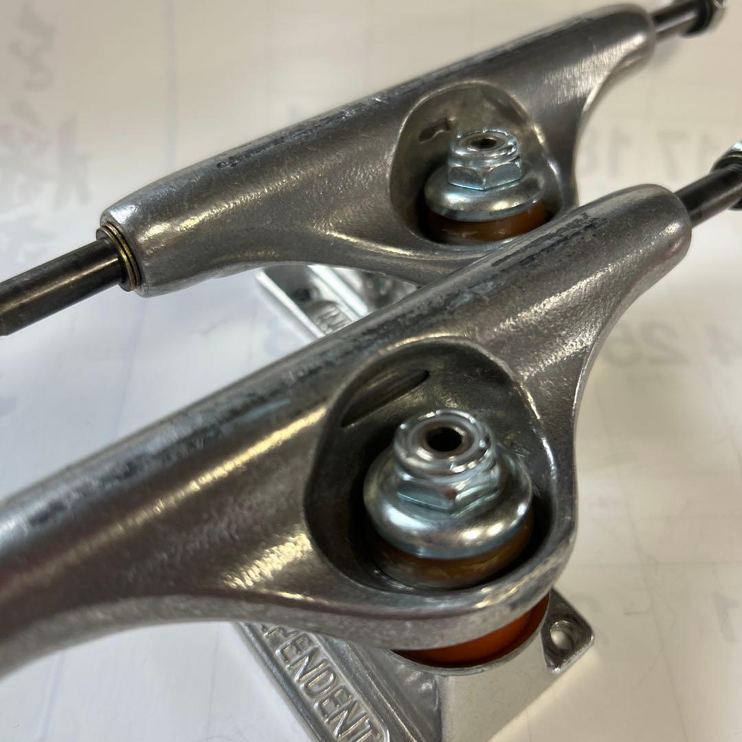 美品 INDEPENDENT 139チタントラックFORGED TITANIUM