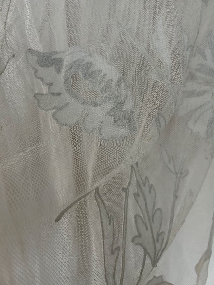 フランスアンティーク花柄刺繍チュールカーテン2枚セット