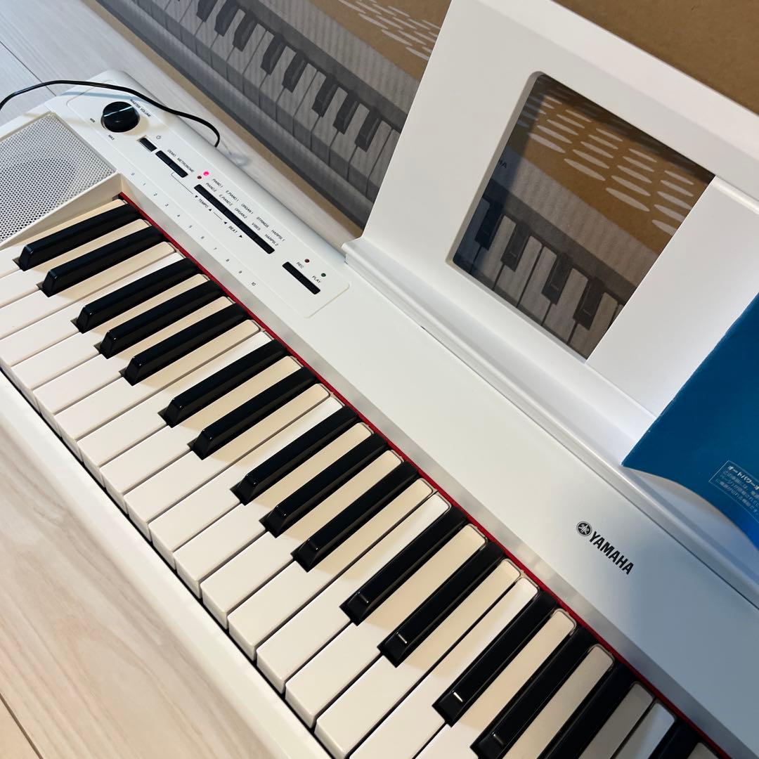 Yamaha NP-12 WH 電子ピアノ　キーボード　ヤマハ