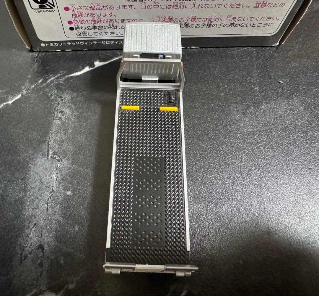 トミカリミテッド ヴィンテージ ネオ LV-N144