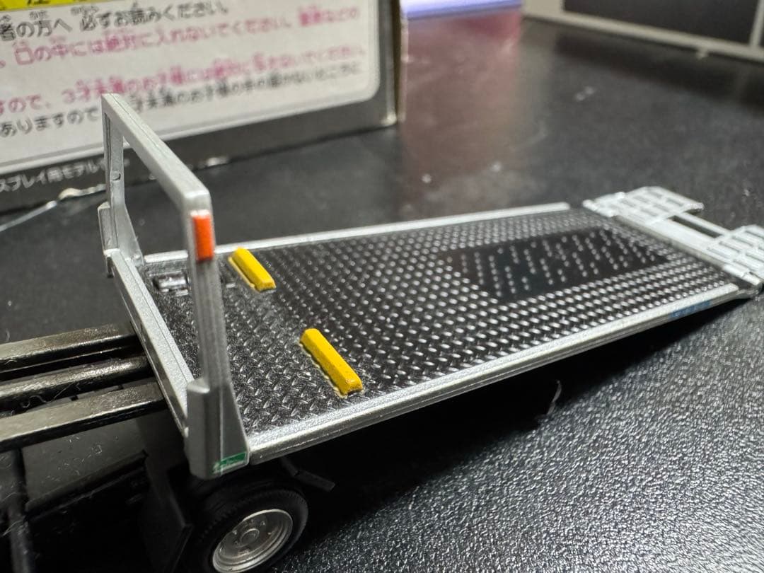 トミカリミテッド ヴィンテージ ネオ LV-N144