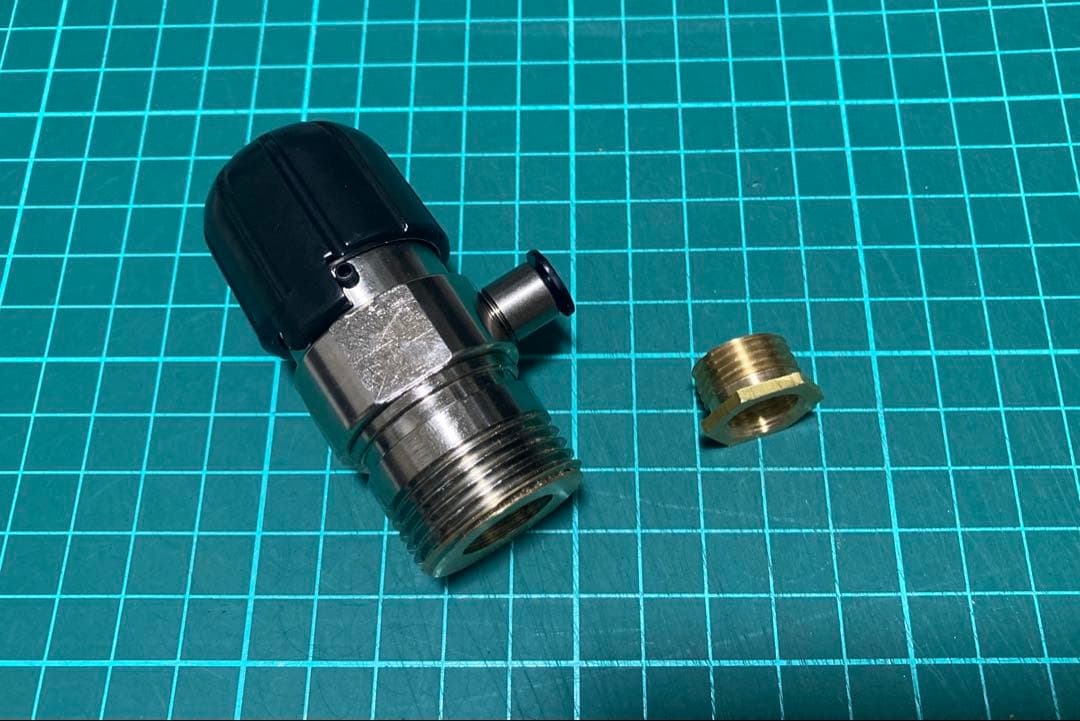 テトラ規格74g・38g両対応　co2レギュレーター　アダプターセット品