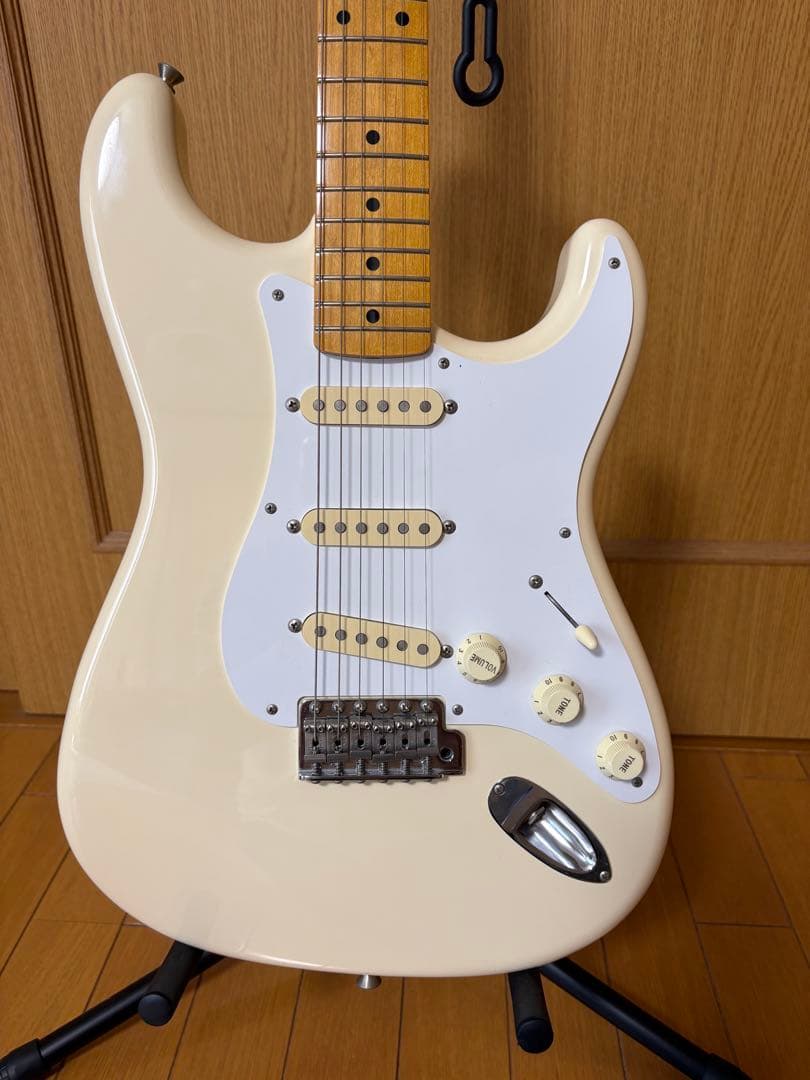 fender japanストラトキャスター ST57