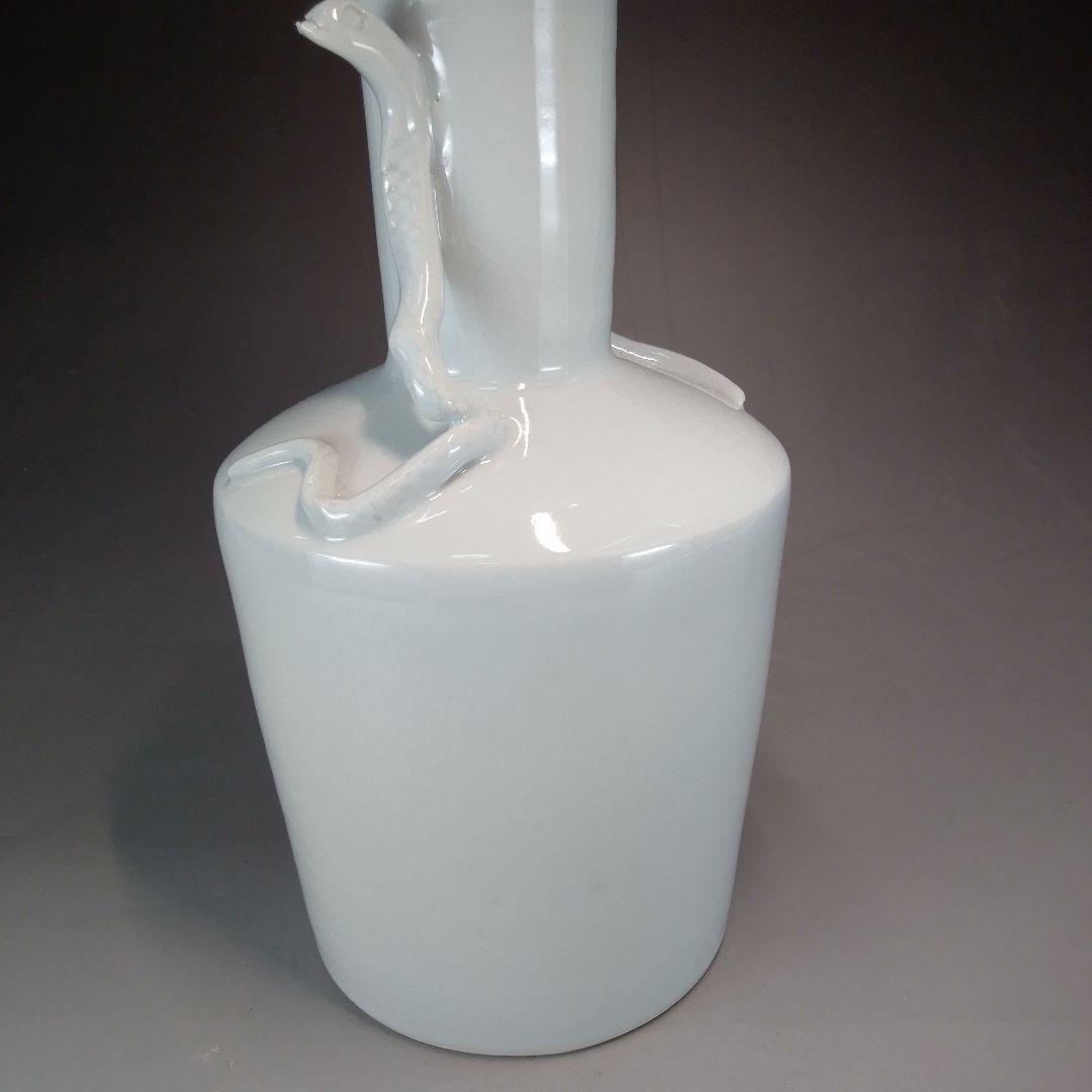 白磁　蛇耳付　花入