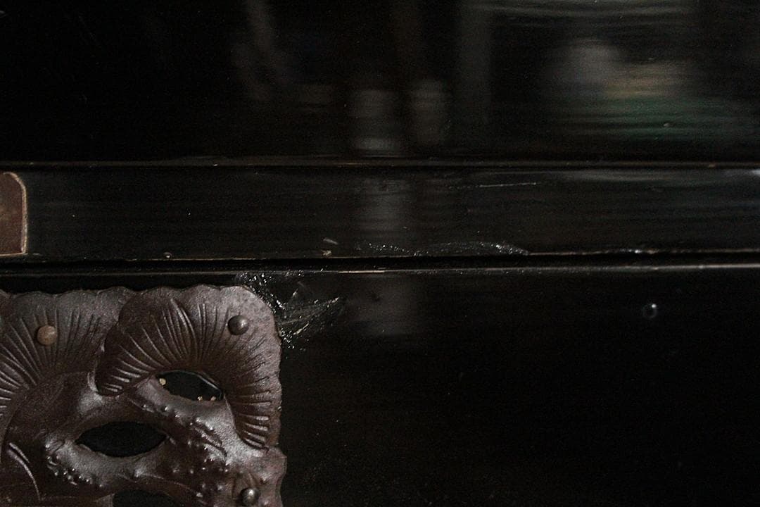 がんちゃん　綺麗な打ち出し金具庄内箪笥　3段　タンス　収納　時代家具