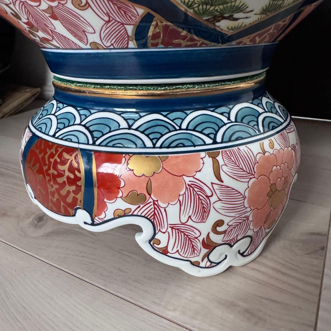 今日だけ割引　有田焼 勝右衛門作 染錦 金彩色絵花鳥紋 沈香壷　飾壺