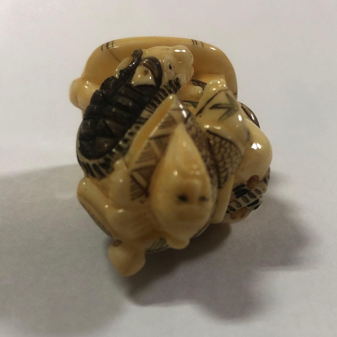 天然素材　アンティーク　根付　置物