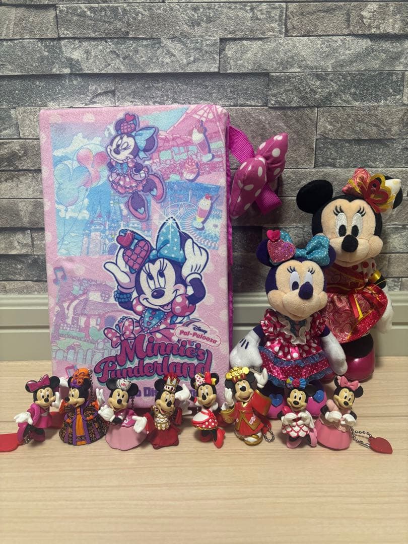 パルパルーザ トータリーミニー ベリーベリーミニー ぬいぐるみバッジ等詰め合わせ