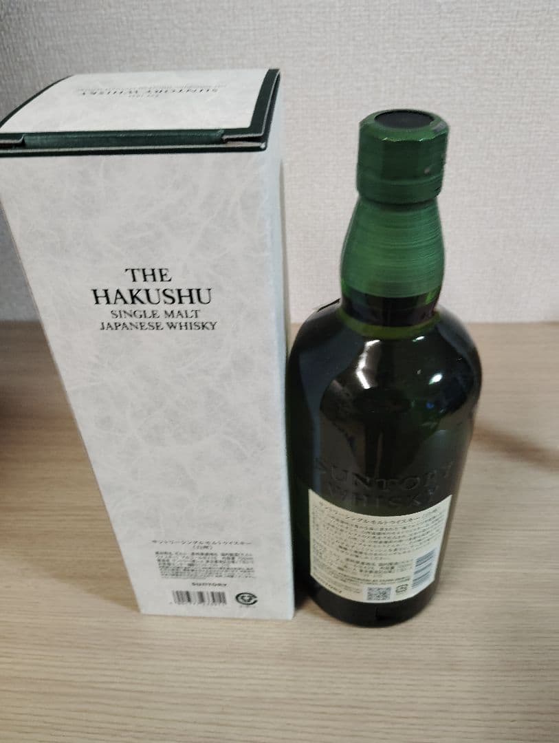 最終値下げ　箱付き　白州 シングルモルトウイスキー 700ml