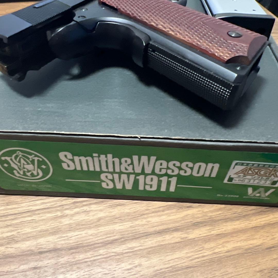 WA sw1911 マグナブローバックガスガン　ウッドグリップ付き