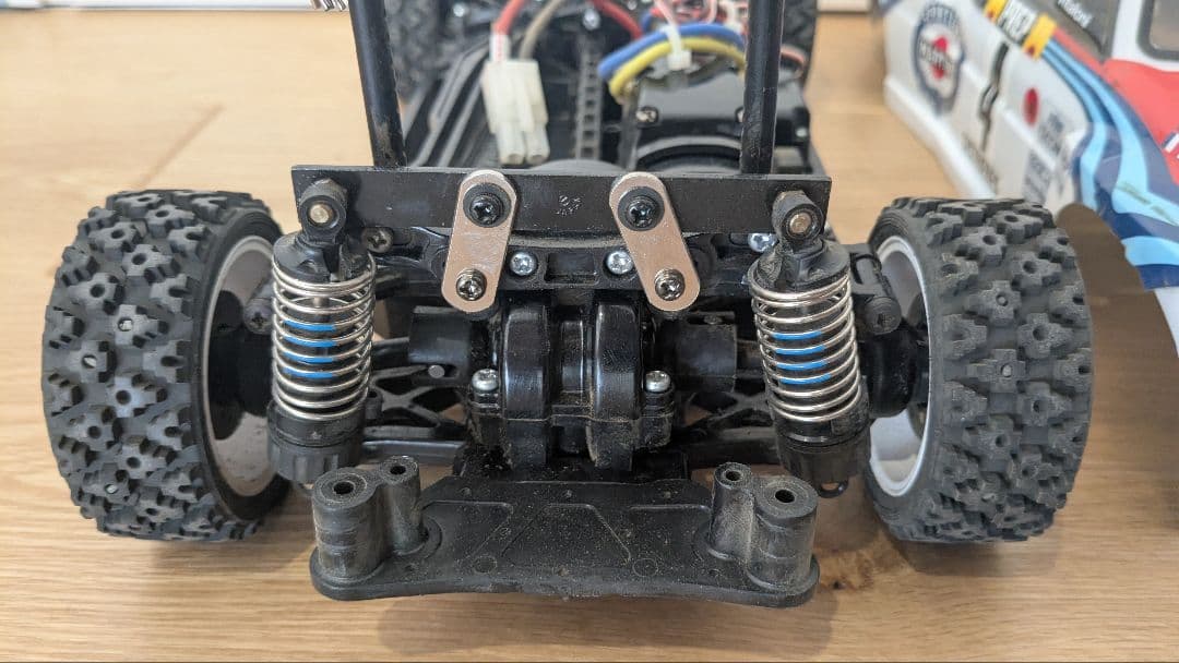 TAMIYA tt-02 ランチアデルタ　finespec2.4G