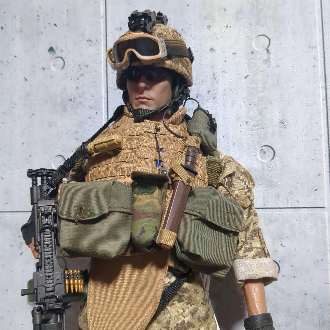 1/6 12インチ USMC M249 SAW Gunner CS40