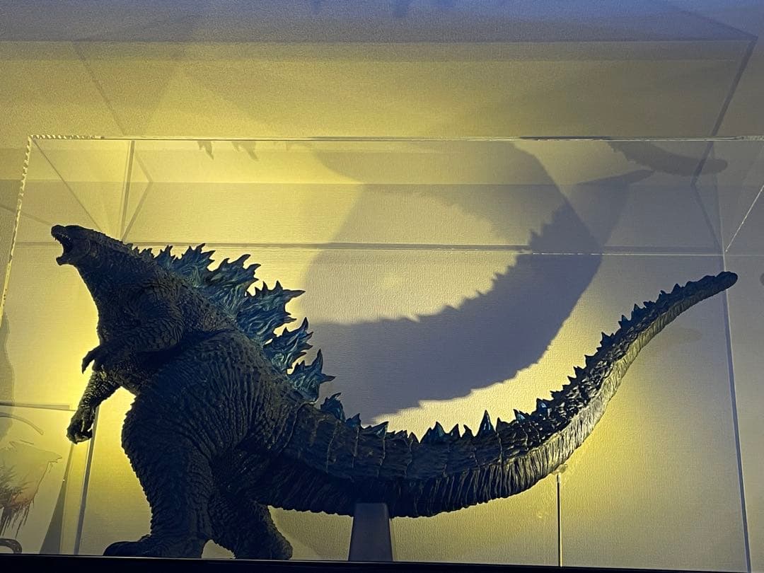 ギガンティックシリーズ　ゴジラ (2019) 限定フィギュア