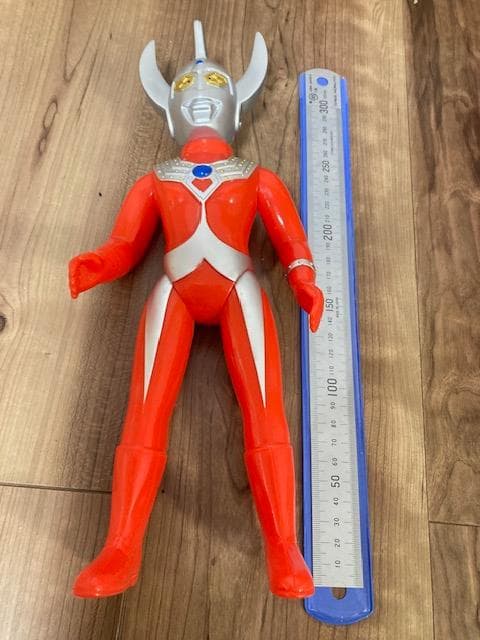 特大サイズ　ウルトラマンタロウ①　ブルマァク　ソフビ