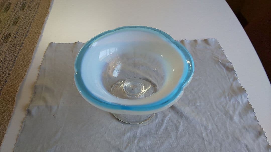 値下げ！骨董品 「氷コップ」青緑乳白色