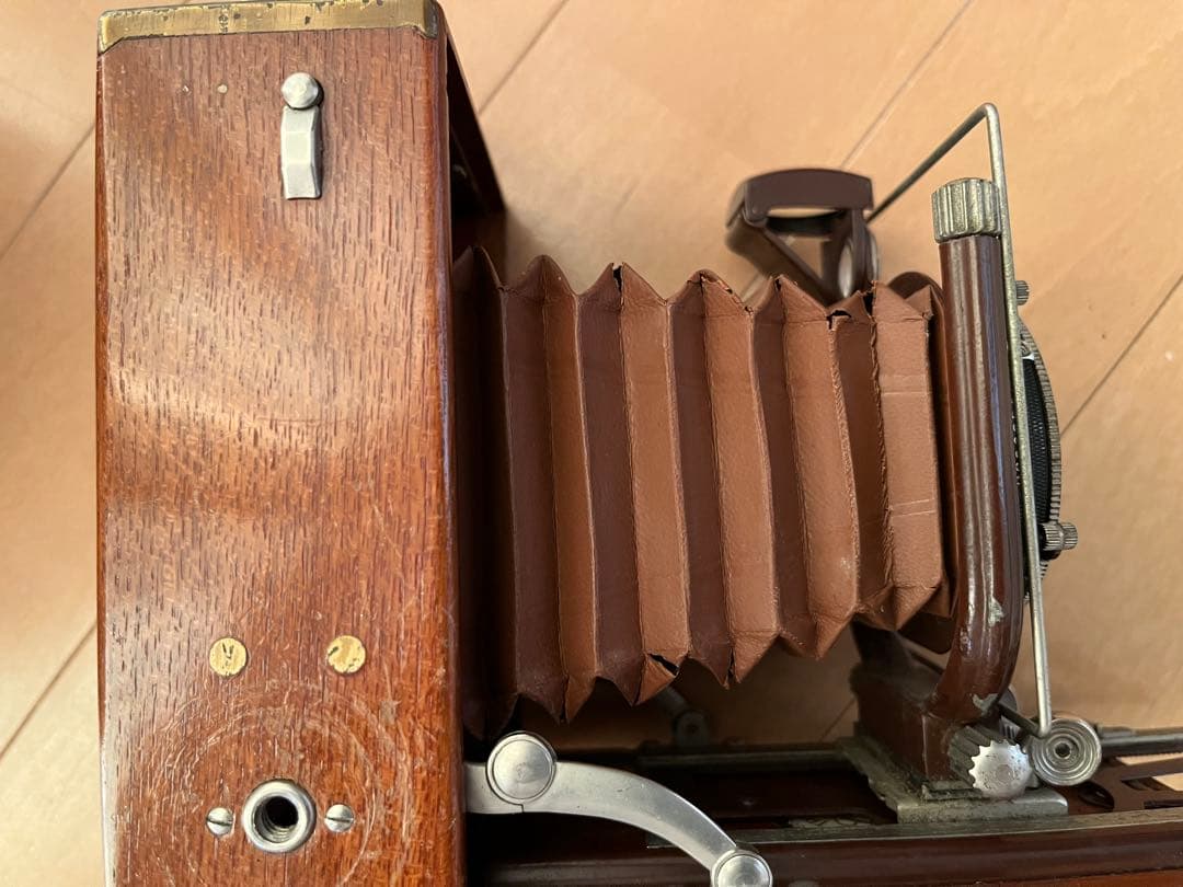 ☆ 六櫻社製　トロピカルリリィカメラ