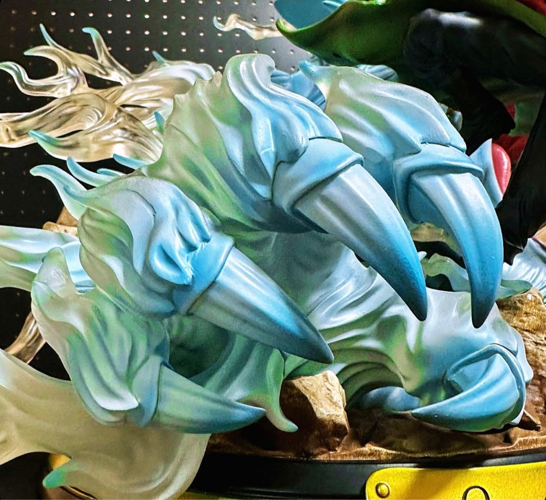 ゾロ フィギュア ワンピース フィギュア