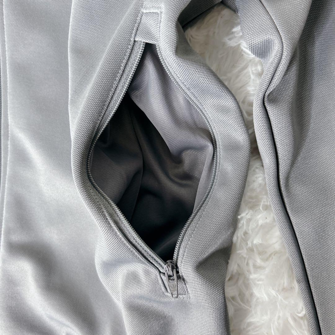 アディダス アディカラー クラシック トラックトップ　2XL タグ付き