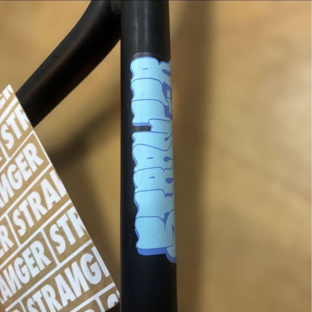 入手困難！BMXハンドルバー 「STRANGER PISTON V2」9インチ