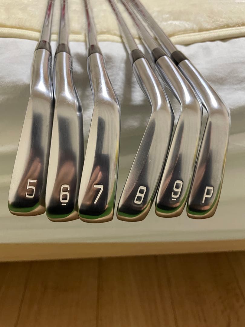 美品　ミズノプロ最新アイアンm13 ５番〜PWモーダス110S 6本