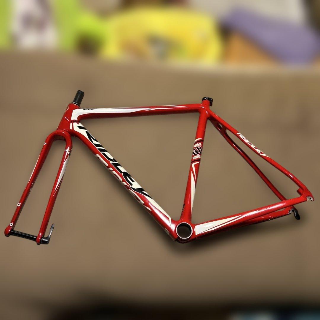 リドレー　シクロクロス　カーボンフレーム　ディスクブレーキ　X-NIGHT