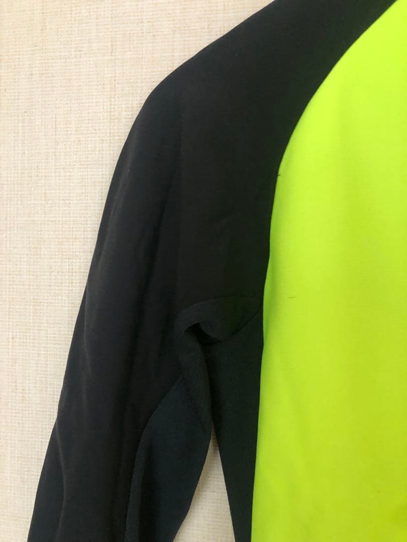 アソス 蛍光イエロー/ブラック サイクルジャケット長袖