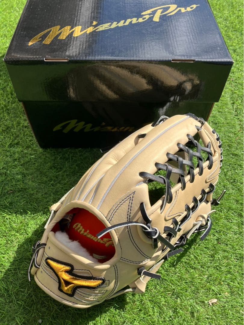 ミズノプロ　硬式　オーダー　HAGA　イチロー　外野　定価71,500円　グラブ