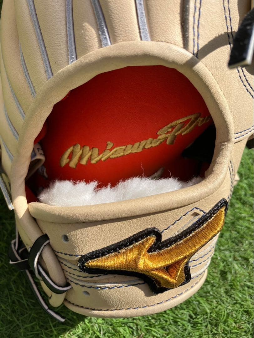 ミズノプロ　硬式　オーダー　HAGA　イチロー　外野　定価71,500円　グラブ