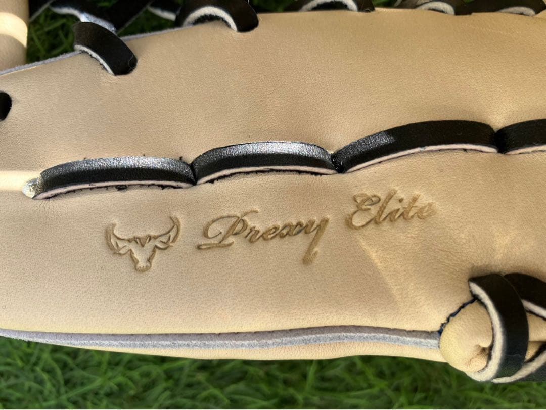 ミズノプロ　硬式　オーダー　HAGA　イチロー　外野　定価71,500円　グラブ