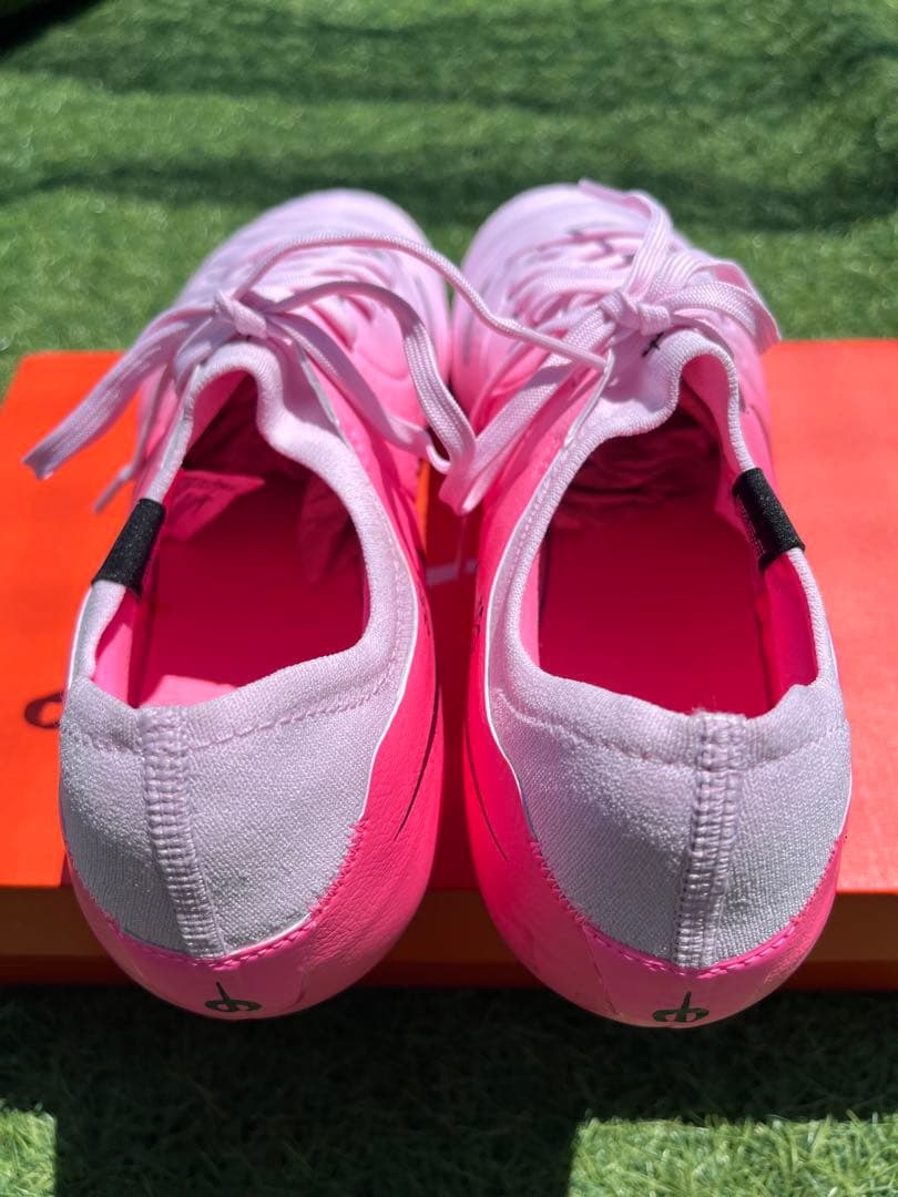 ナイキ ティエンポ レジェンド 10 プロ　HG