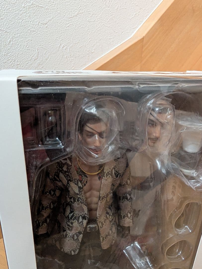 【新品未開封】龍が如く　真島吾朗　アスモストイズ　アクションフィギュア 8インチ