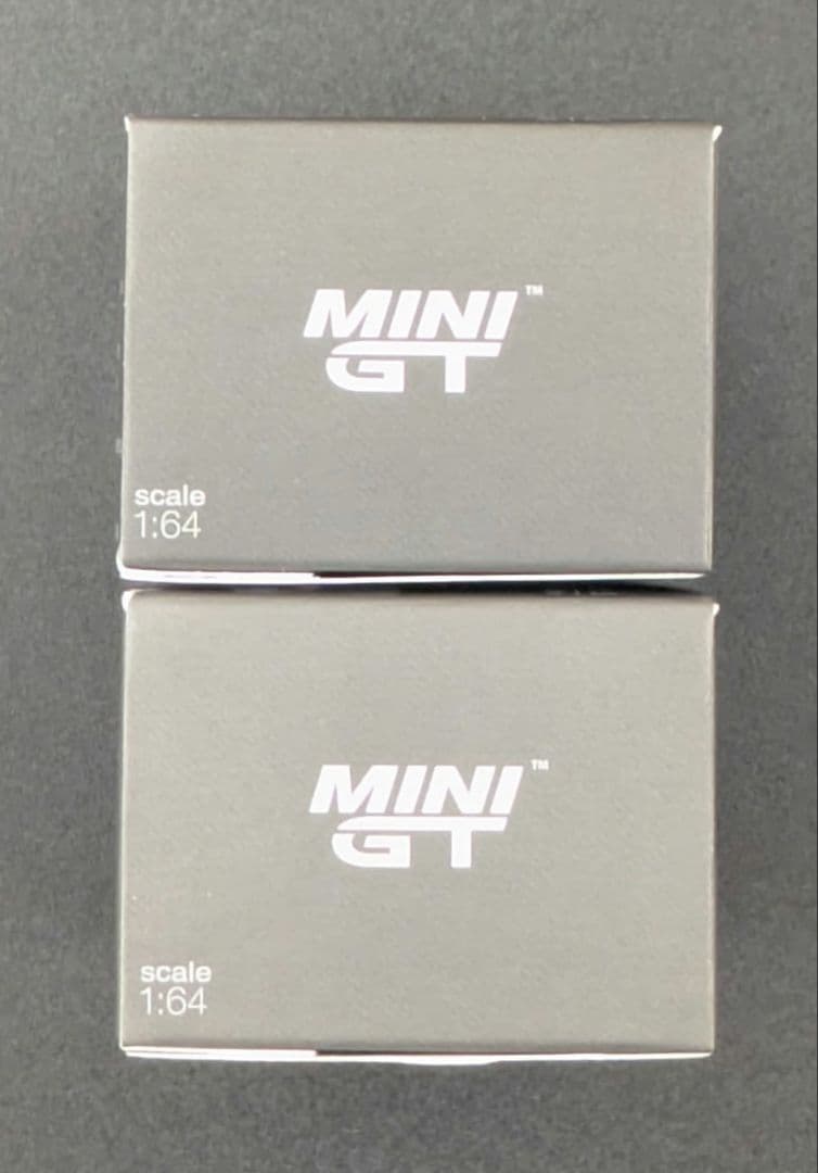 MINI GT Porsche 911 Carrera S GTシルバー 210