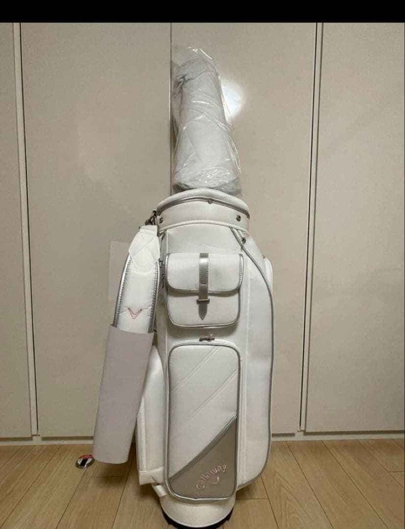 新品未使用　キャロウェイ　ゴルフキャディバック　レディース 軽量 ホワイト