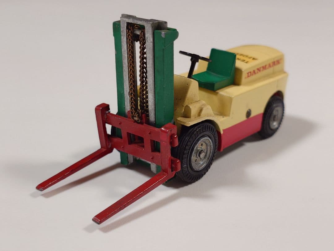 TEKNO HYSTER CHARIOT ELEVATEUR 1/43°