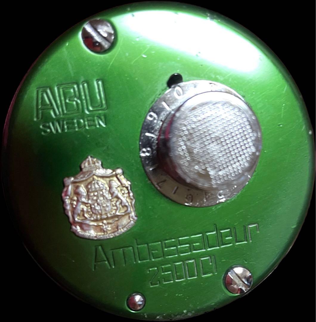 ABU 2500CI  アブガルシア　アンバサダー　グリーン