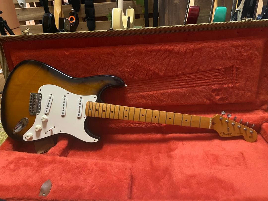 エレキギター　fender USA ストラトキャスター