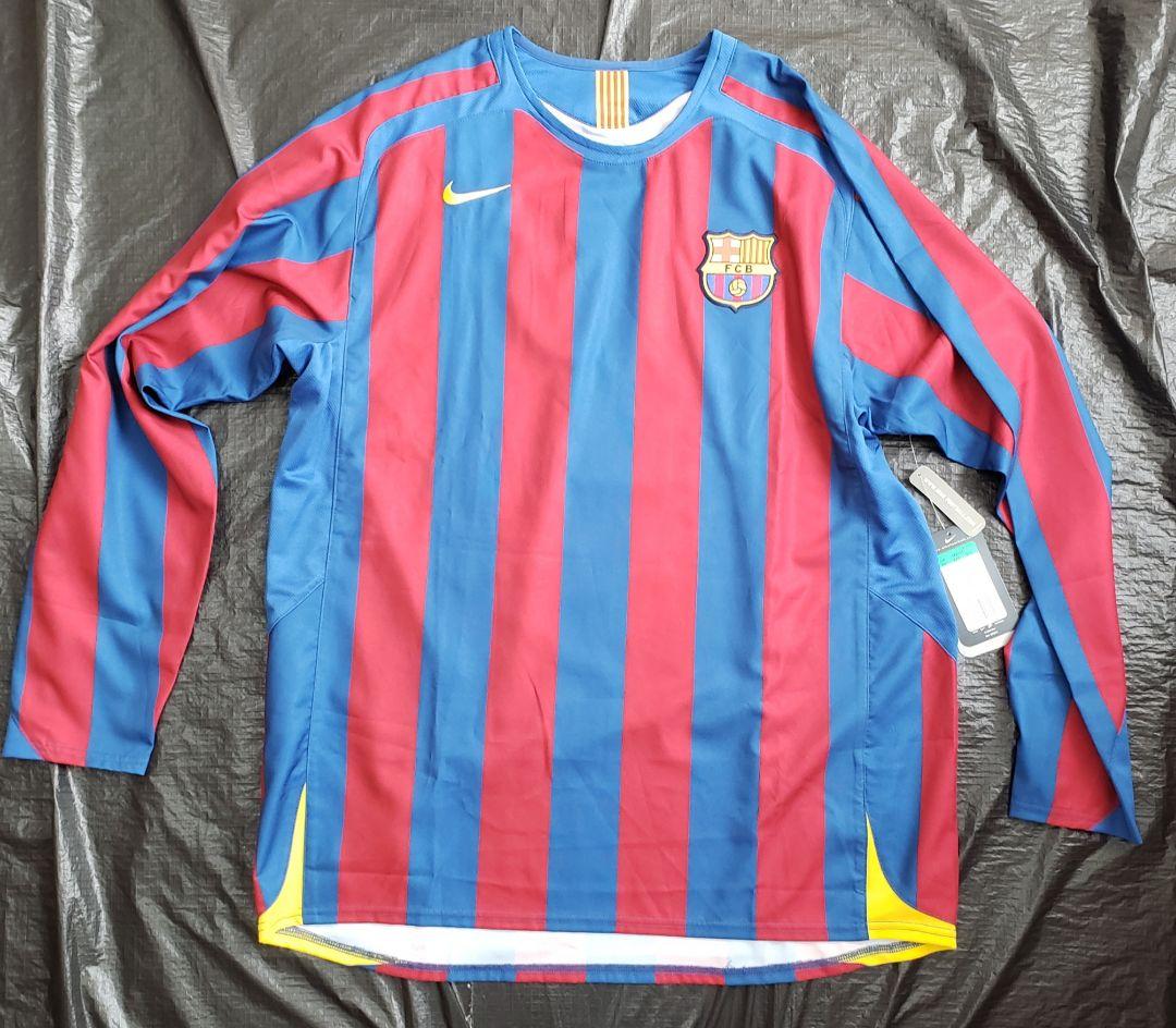 サッカー　希少　タグ付き　ユニフォーム　長袖　バルセロナ　シャビ