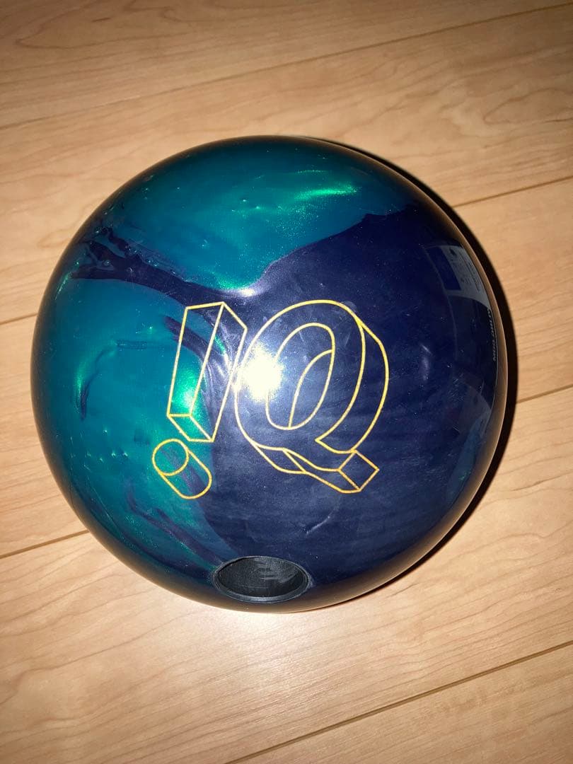 ボウリング　iqツアーダークグリーン　中古　15ポンド ストーム