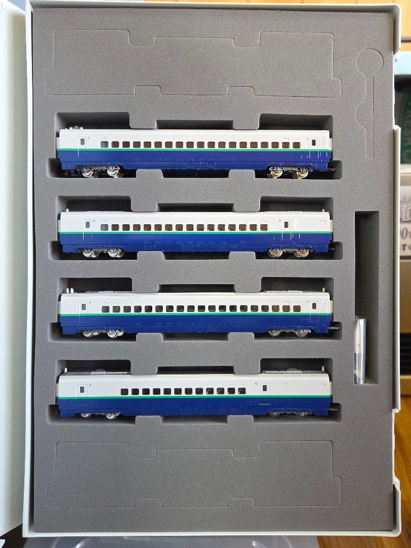 TOMIX 200系東北・上越新幹線リニューアル編成 10両セット 98754他