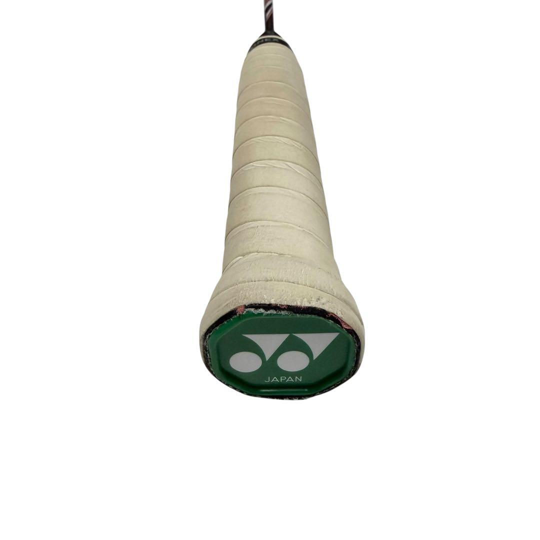 【極美品】YONEX アストロクス100ZZ クレナイ 3UG6 126-14