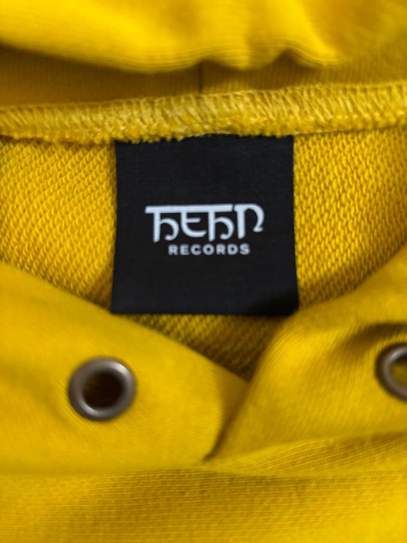 藤井風my flower’s hereフーディ Mサイズ マスタード　パーカー