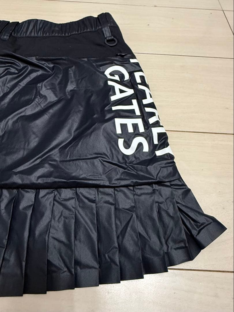 パーリーゲイツ◾️軽量保温スカート◾️ ブラック　オクタ