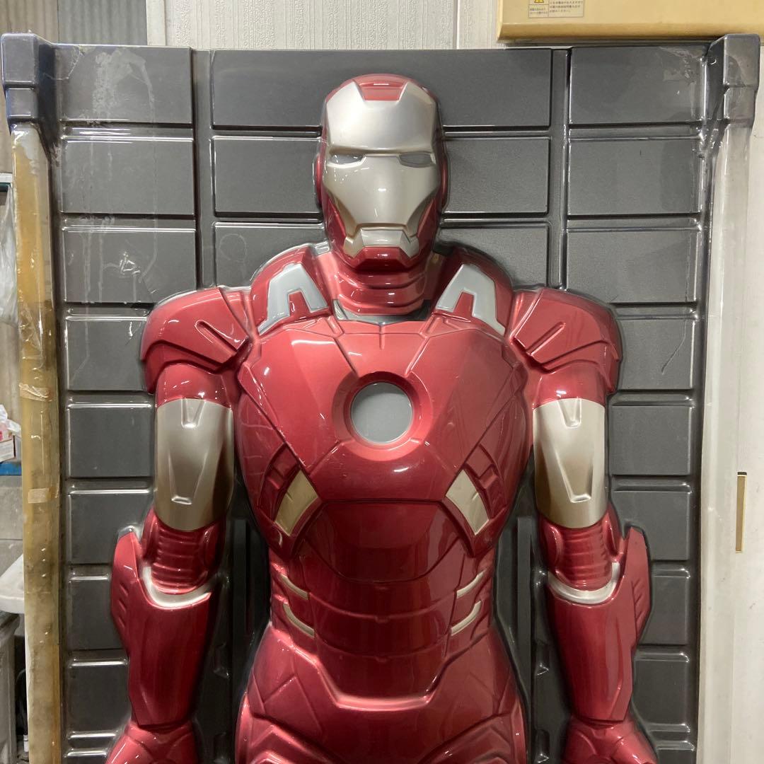 等身大パネル　アベンジャーズ アイアンマン