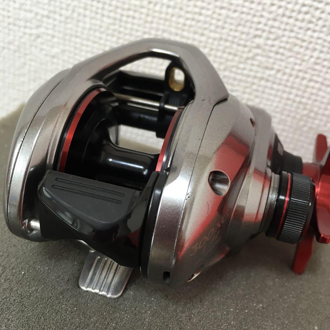 美品☆シマノ☆スコーピオンMD☆300XG LH☆ハンドル無し☆F-13