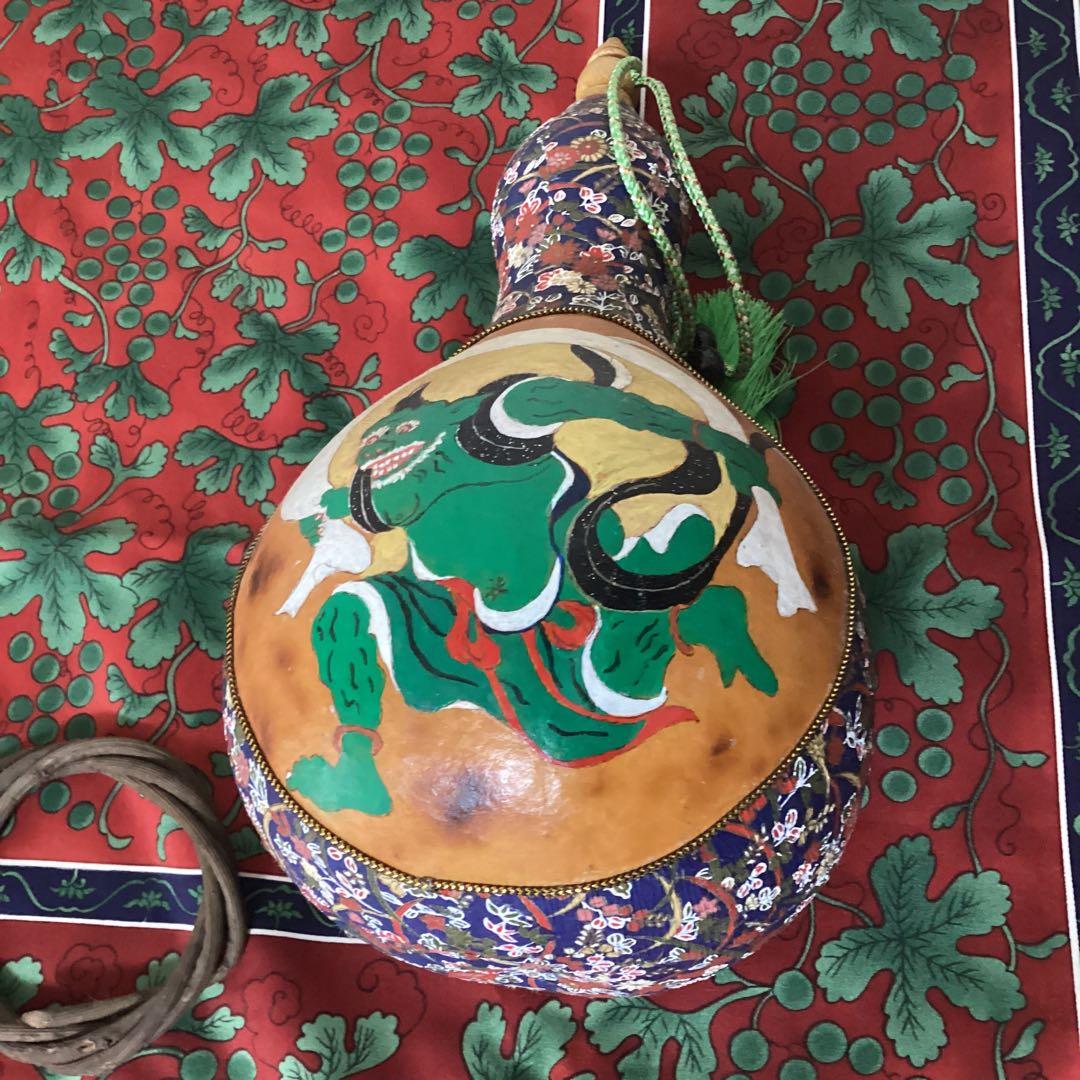 飾物　　瓢箪細工　【　風神雷神　】　　台座　【　蔦　細工　】工芸品　　稀有品