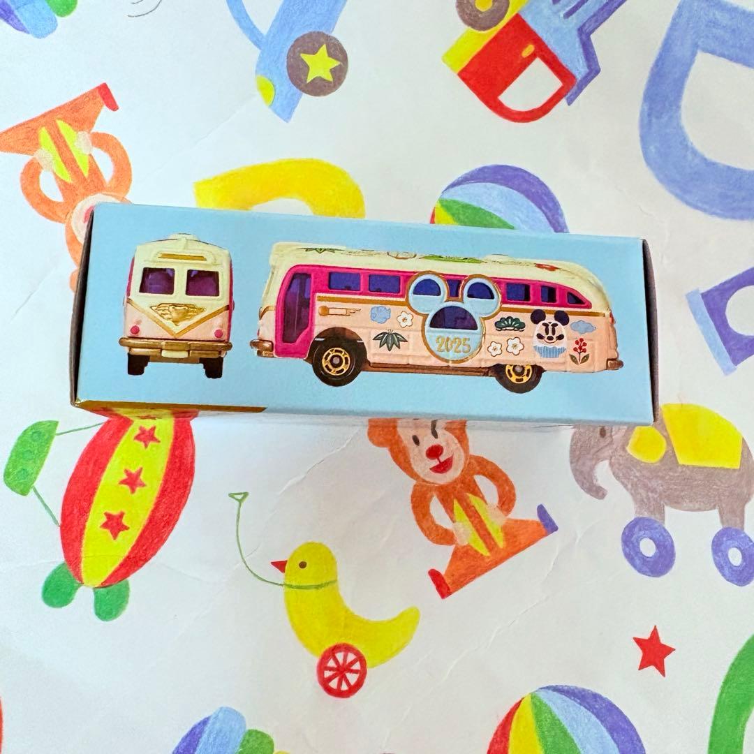 ディズニー　トミカ 迎春 巳年 2025 新品未開封