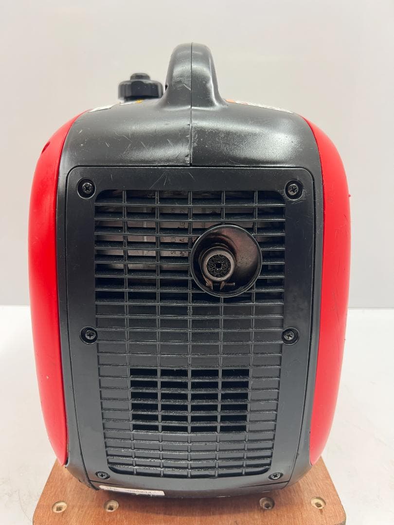 新ダイワ インバーター発電機 iEG1600M 【動作良好・保証付】★8125