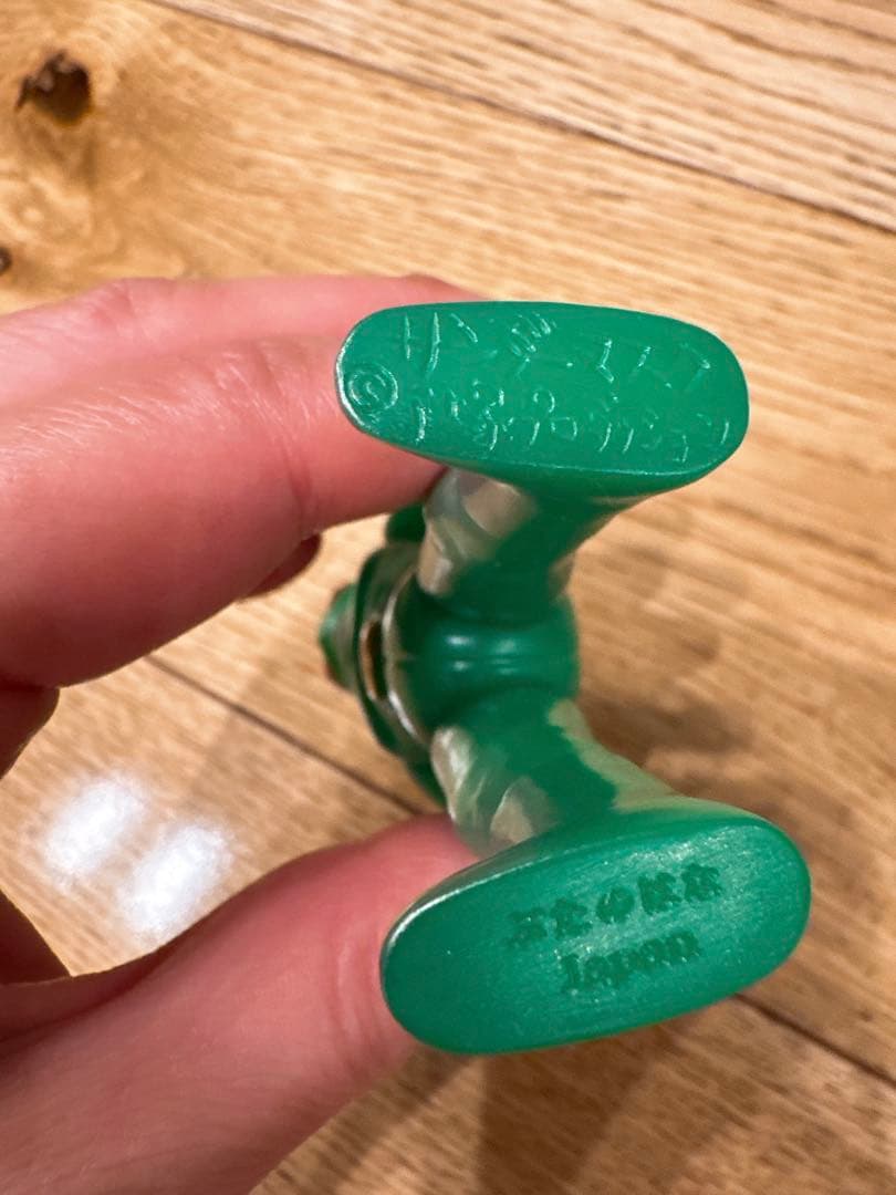 美品♡ぶたのはな　ソフト焼き玩具 サンダーマスク 緑成型/赤グローブ